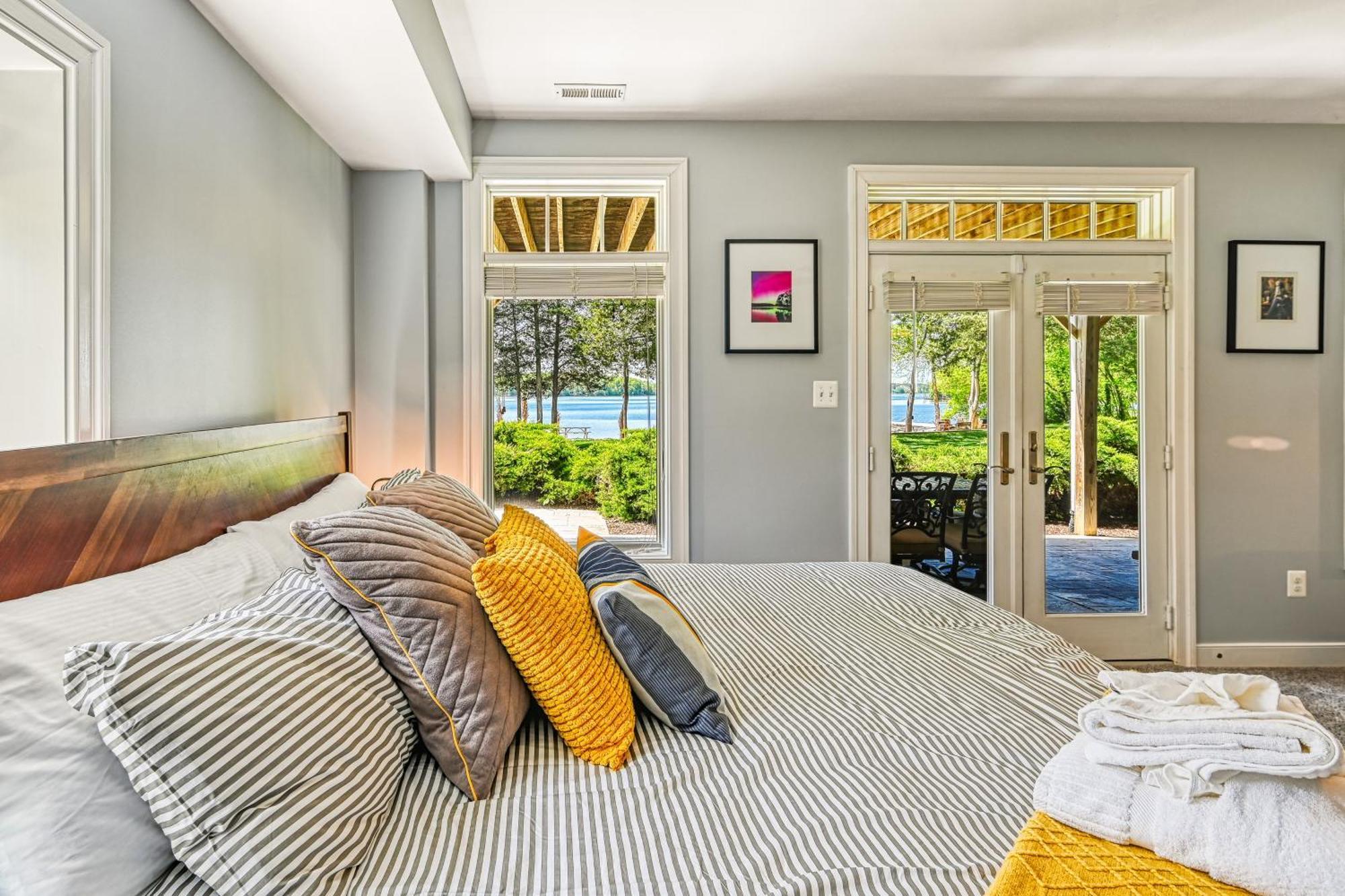 Silver Sands Glenora エクステリア 写真