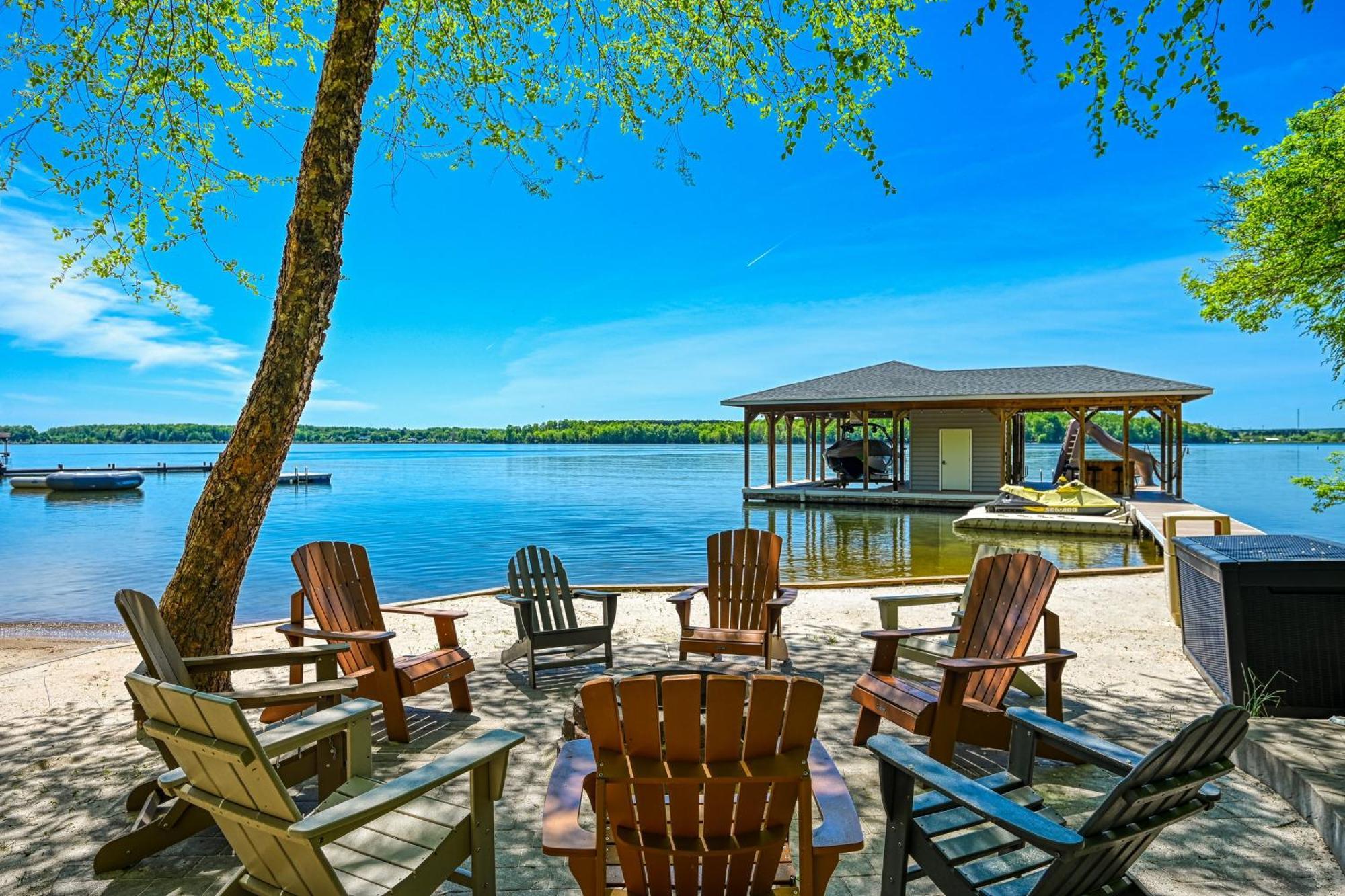 Silver Sands Glenora エクステリア 写真